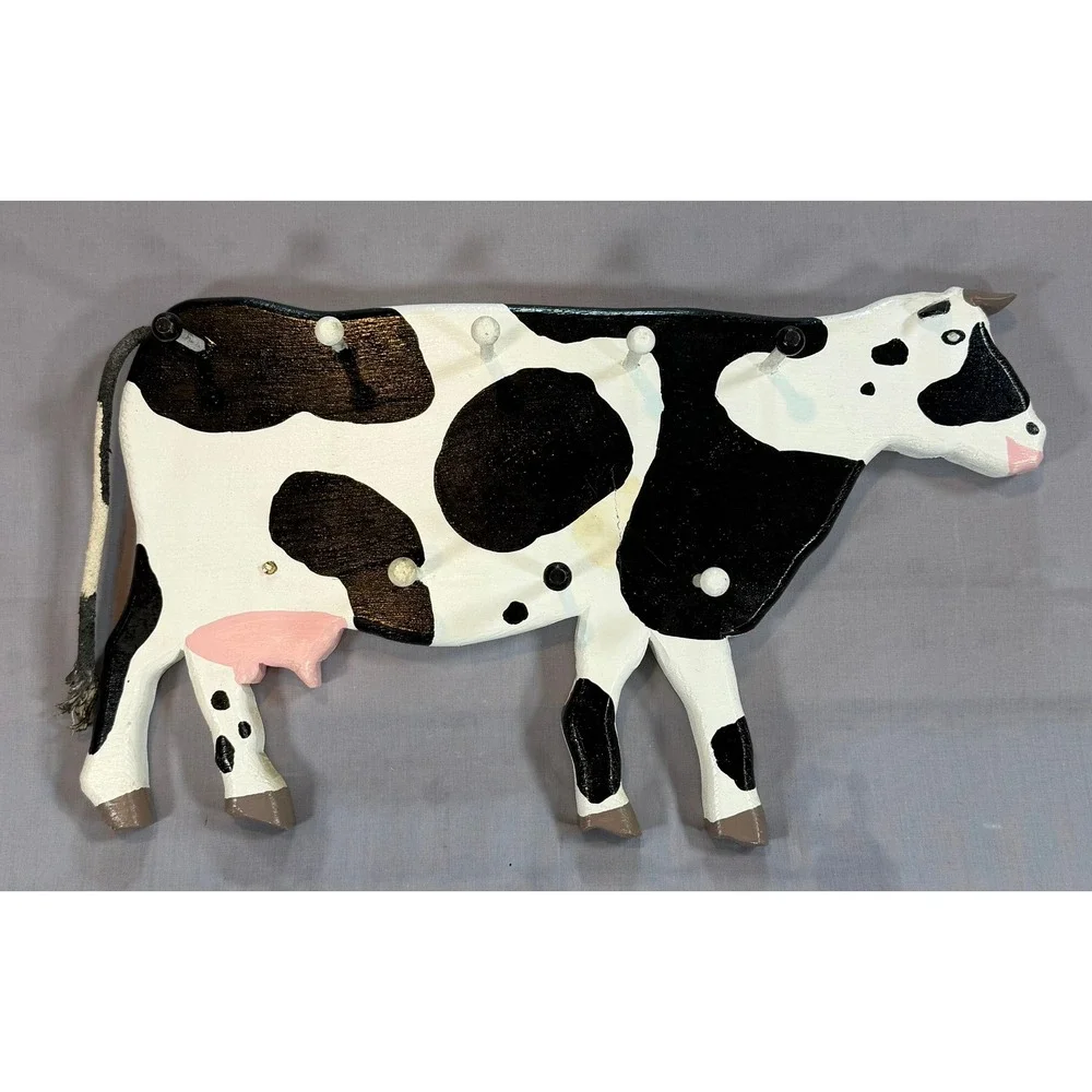Things in Wood Dale Seiders Cow Wall Rack 8 Peg Hand Painted Farmhouse Folk Art